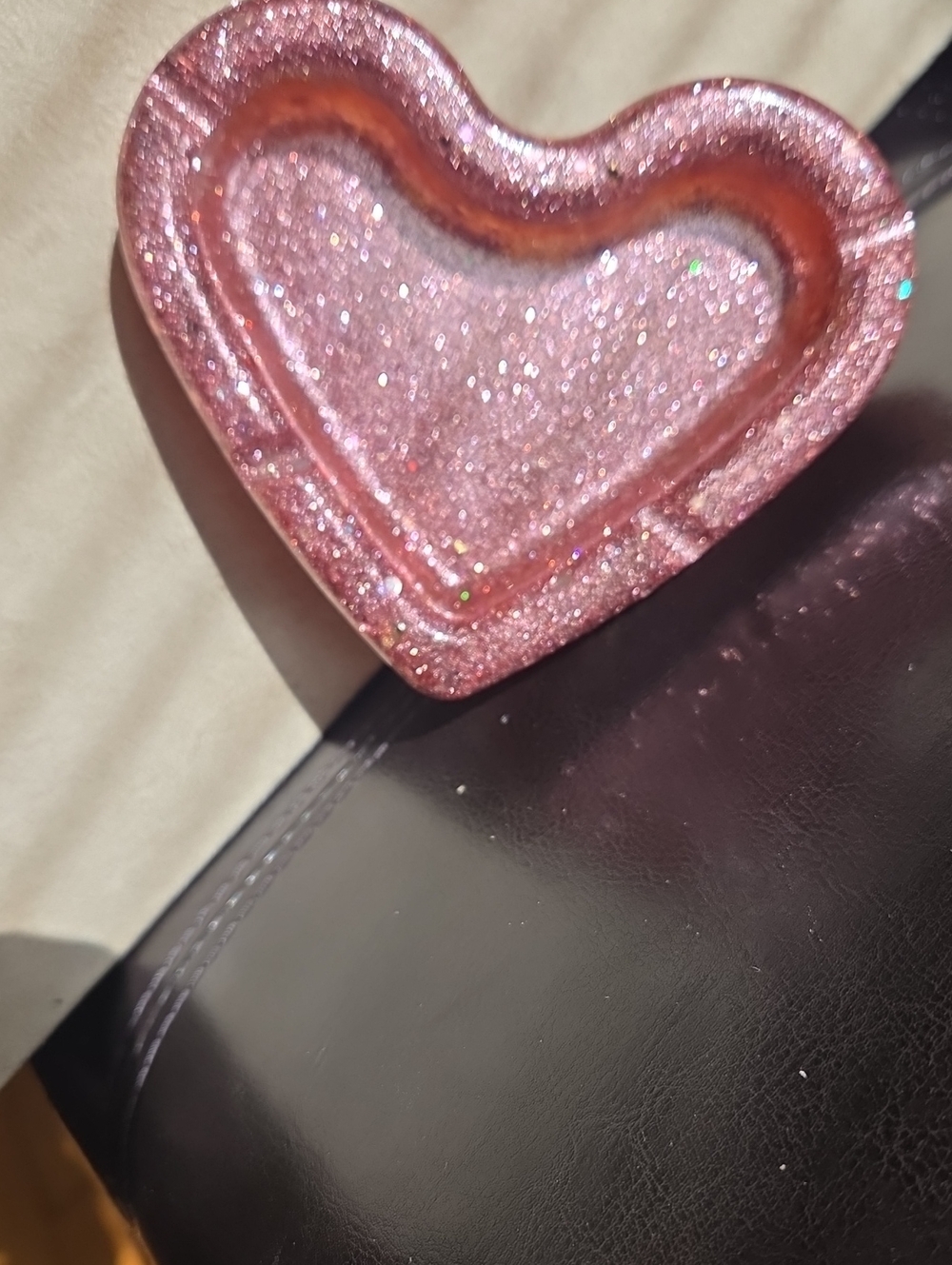 ✨️Handmade Rose Gold Glitter Heart Resin Ashtray